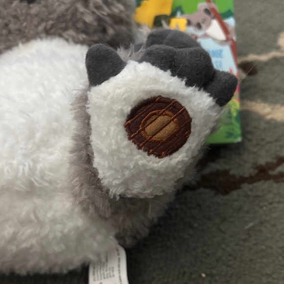 Little Brownie Koala Plush Toy Girl Scouts - Picture 3 of 11